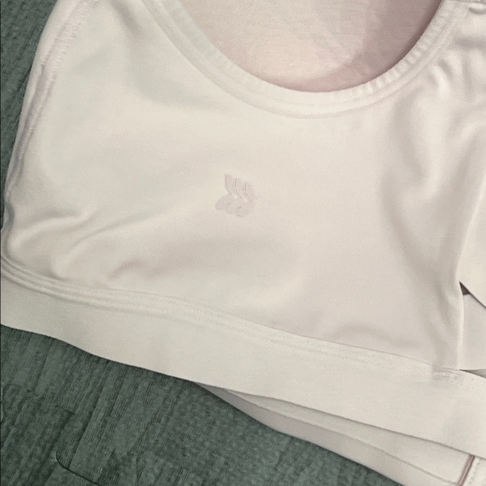 All in Motion Women’s High Support Sculpt Zip Front Bra - 44D - Picture 4 of 7